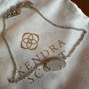 Kendra Scott necklace